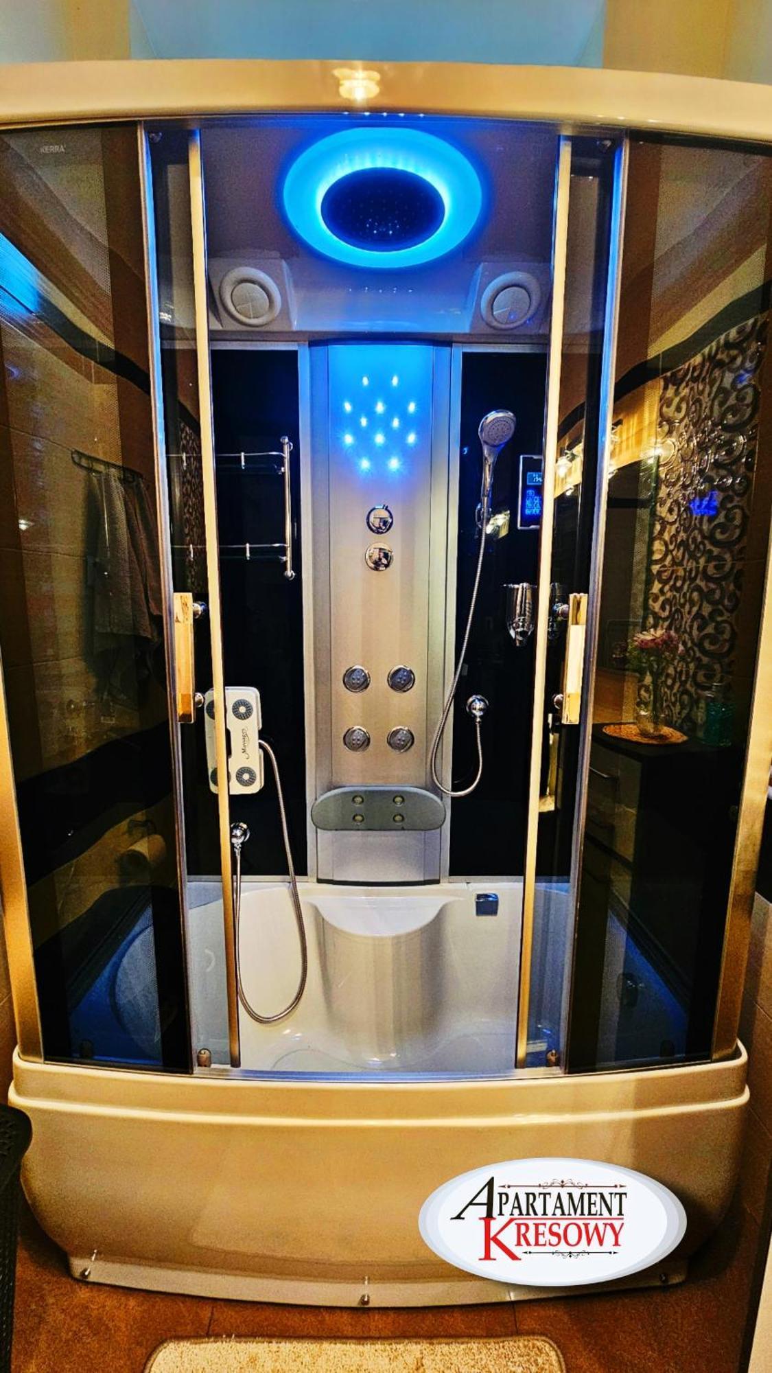 Apartament Kresowy Parter 3 Pokoje Duza Lazienka Kabino-Wanna Spa Wi Fi Ekspres 2X Smart Tv Antresola Parking Free Plac Zabaw Bilet Na Aquapark 150M W Cenie Hrubieszow Exteriör bild