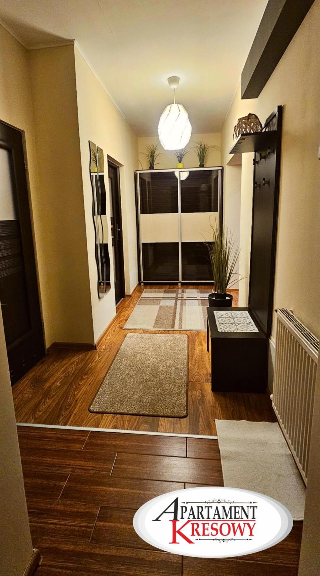 Apartament Kresowy Parter 3 Pokoje Duza Lazienka Kabino-Wanna Spa Wi Fi Ekspres 2X Smart Tv Antresola Parking Free Plac Zabaw Bilet Na Aquapark 150M W Cenie Hrubieszow Exteriör bild